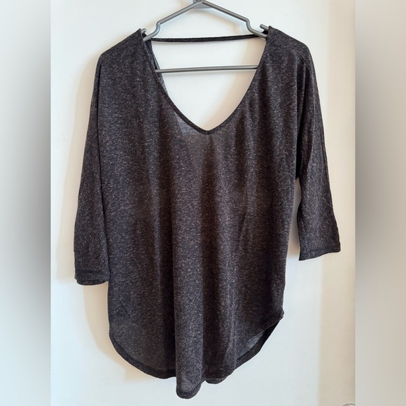 Top t-shirt Sparkle & Fade Urban Outfitters dos nu torsadé open back cover up - Picture 2 of 6